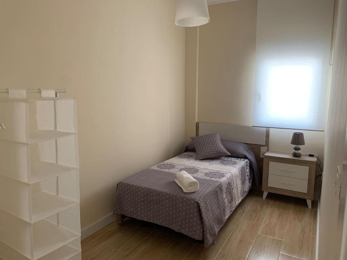 Apartamento En Granada Con Facil Aparcamiento En La Zona Екстериор снимка