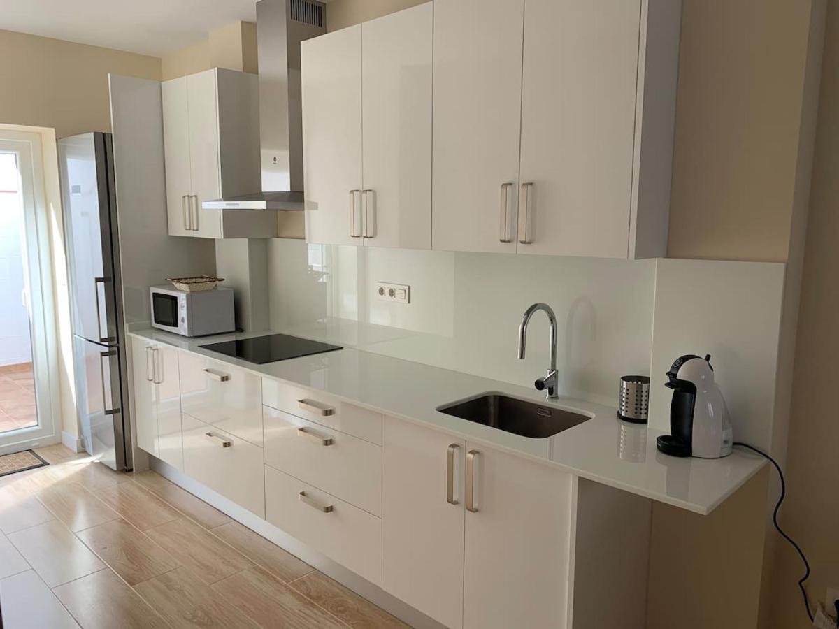 Apartamento En Granada Con Facil Aparcamiento En La Zona Екстериор снимка